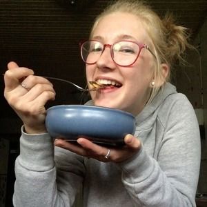 Meet your Posher, Anna